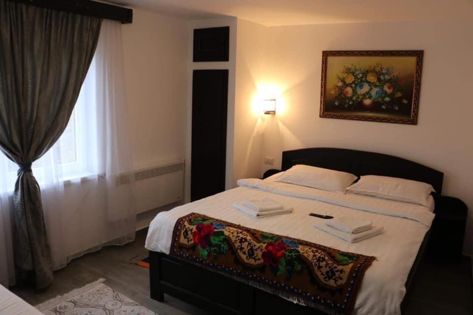 Cabana Hatere Moisei Esterno foto